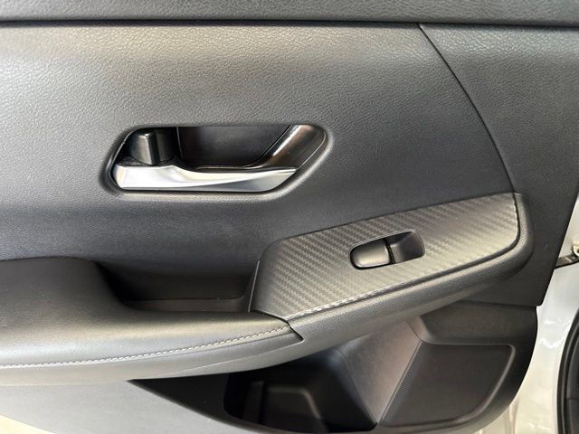 Used 2023 Nissan Sentra SV FWD image 34
