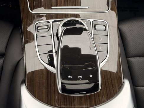 Used 2017 Mercedes-Benz C 300 4MATIC Sedan image 30