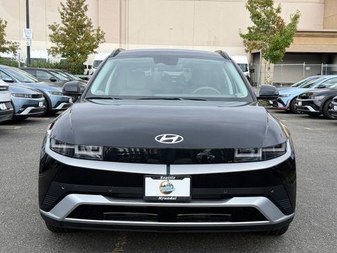 New 2025 Hyundai Ioniq 5 SEL image 2