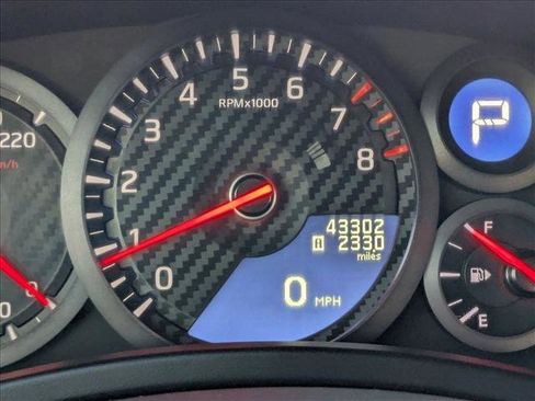 Used 2017 Nissan GT-R Premium image 11