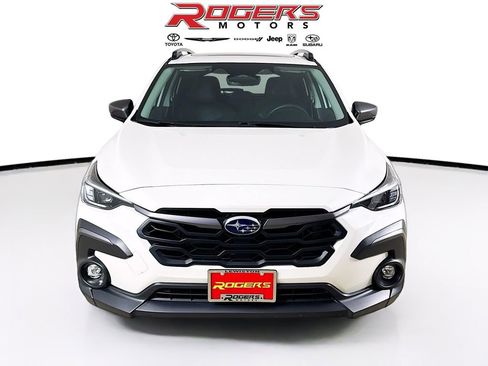 Certified 2025 Subaru Crosstrek 2.5i Limited w/ Popular Package #3A AWD/4WD image 2