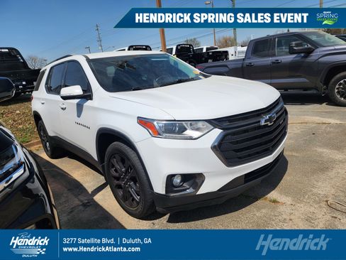 Used 2021 Chevrolet Traverse RS image 1