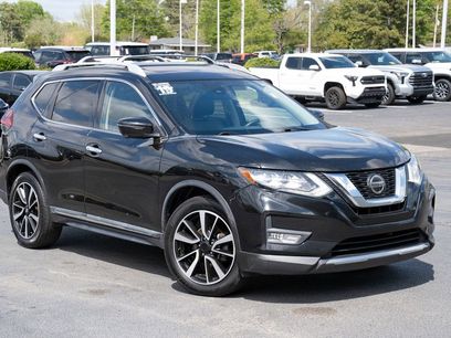 Used 2019 Nissan Rogue SL w/ Premium Package