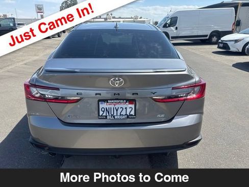 Used 2025 Toyota Camry SE FWD image 4