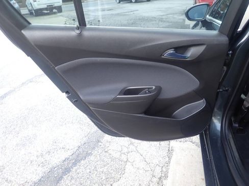 Used 2017 Chevrolet Cruze LT w/ Convenience Package image 14