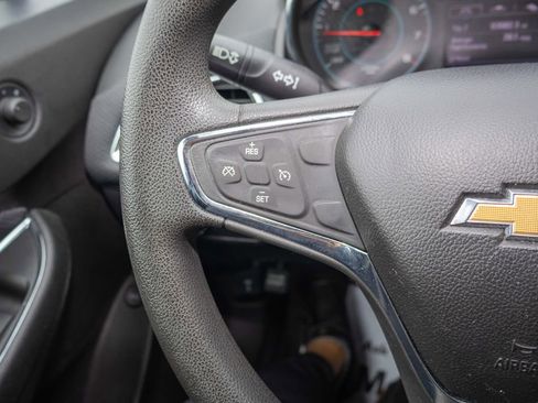Used 2018 Chevrolet Cruze LT w/ Convenience Package image 22