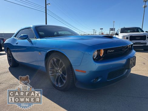 Used 2023 Dodge Challenger R/T Scat Pack image 1