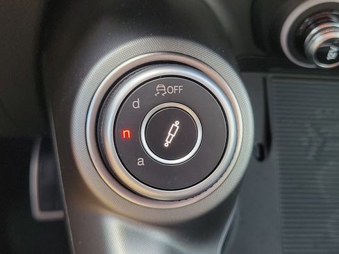 Used 2024 Alfa Romeo Tonale Veloce image 25