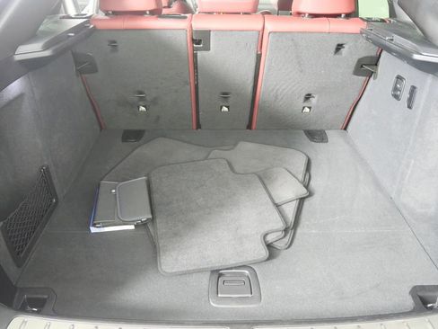 Certified 2025 BMW X4 M40i image 17