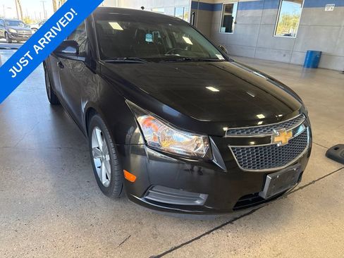 Used 2012 Chevrolet Cruze LT FWD image 2