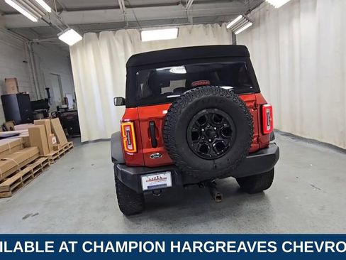 Used 2022 Ford Bronco Wildtrak image 9