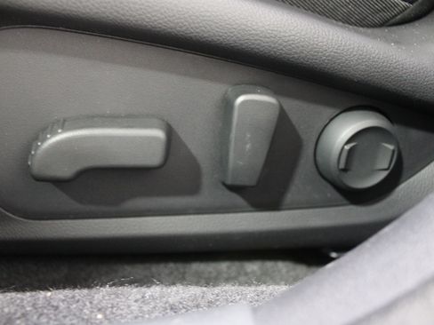 New 2026 Subaru Crosstrek 2.5i Limited image 4