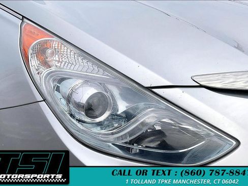 Used 2012 Hyundai Sonata Hybrid FWD image 28