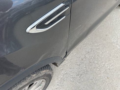 Used 2017 Ford Escape Titanium image 15