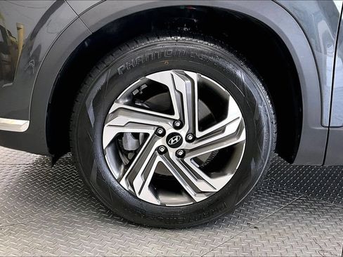 Used 2022 Hyundai Santa Fe SEL w/ Convenience + Premium Package FWD image 8