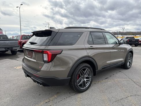New 2026 Ford Explorer ST w/ Sun And Sound Package AWD/4WD image 6