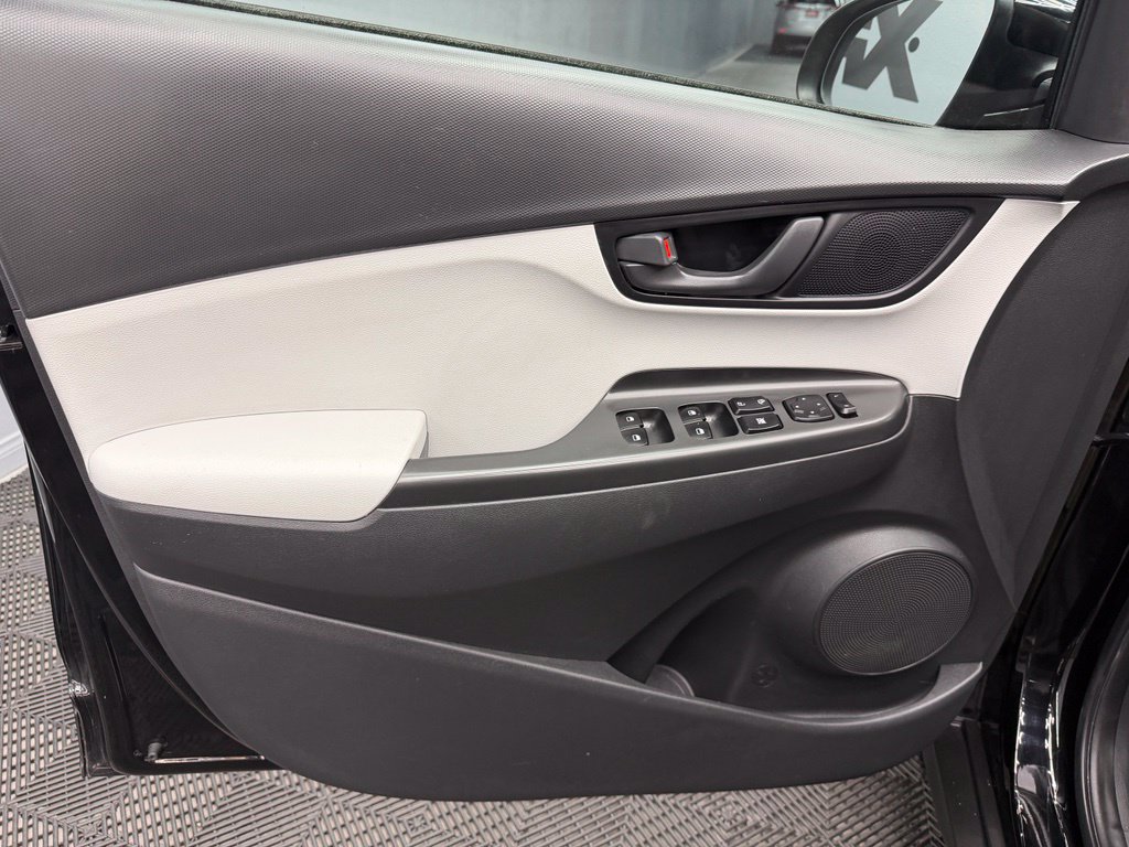 Used 2022 Hyundai Kona SEL w/ Cargo Package FWD image 36