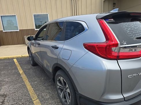 Used 2018 Honda CR-V LX image 3