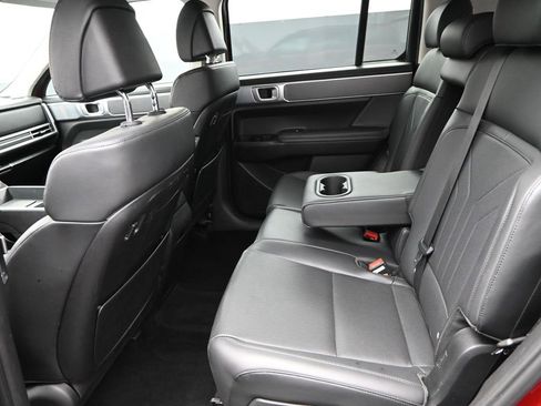 Used 2024 Hyundai Santa Fe SEL image 16