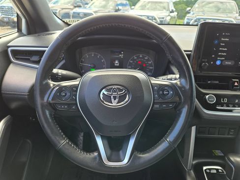 Used 2023 Toyota Corolla Cross AWD Hybrid image 18