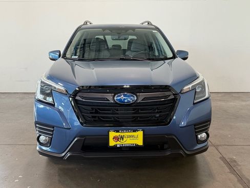 Used 2023 Subaru Forester Limited image 4
