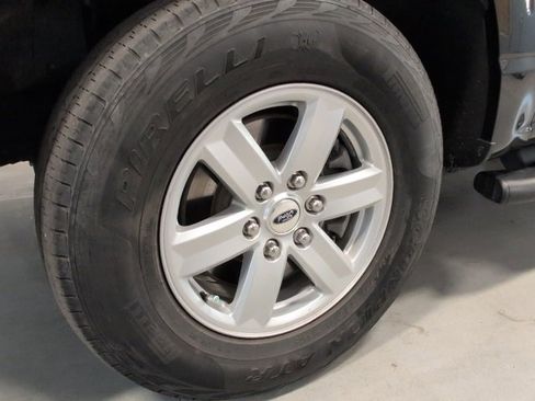 Used 2022 Ford F150 XLT image 11