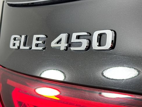 Used 2022 Mercedes-Benz GLE 450 4MATIC image 8