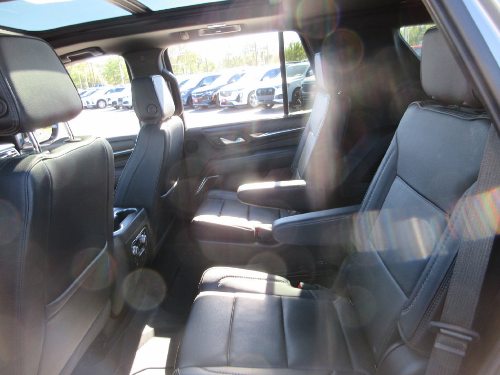 Used 2023 GMC Yukon Denali w/ Max Trailering Package AWD/4WD image 23