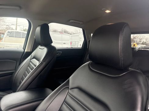 Used 2024 Ford Edge SEL w/ Convenience Package AWD/4WD image 25