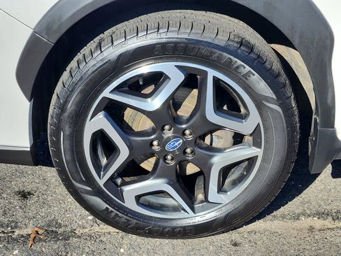 Used 2020 Subaru Crosstrek 2.0i Limited w/ Moonroof Package w/Navigation image 9