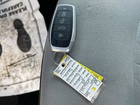 Certified 2019 Chevrolet Equinox LS w/ LS Convenience Package image 33