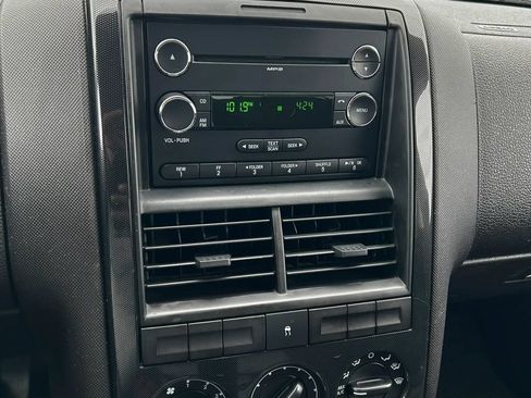 Used 2010 Ford Explorer Sport Trac XLT RWD image 48