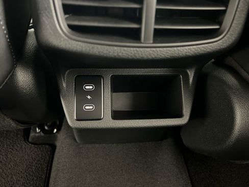 New 2026 Kia Seltos S image 32