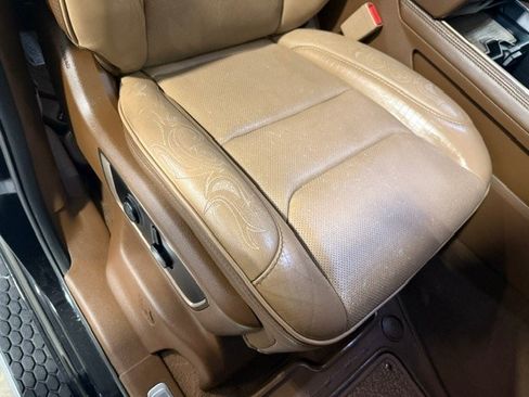 Used 2019 RAM 1500 Limited AWD/4WD image 10