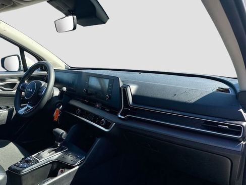 Certified 2023 Kia Sportage LX image 25