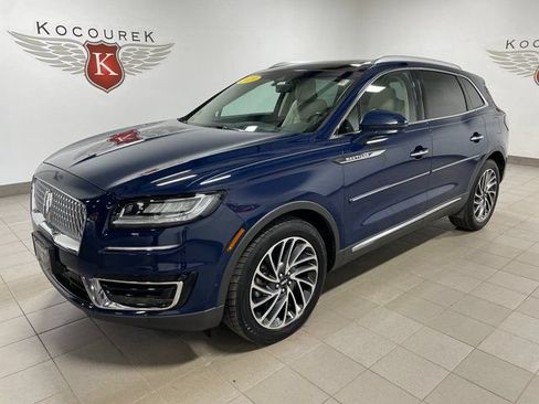 Used 2019 Lincoln Nautilus Reserve AWD/4WD image 3