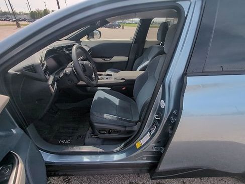 Used 2023 Lexus RZ 450e Premium w/ Accessory Package (2T) image 12