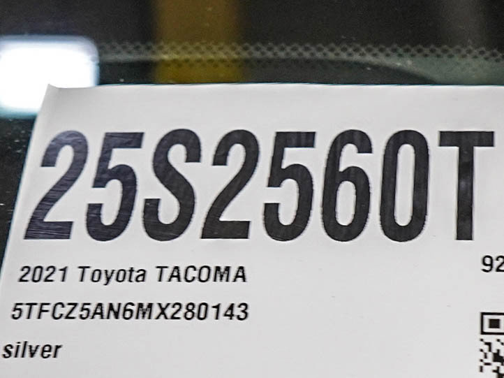Used 2021 Toyota Tacoma SR AWD/4WD image 29