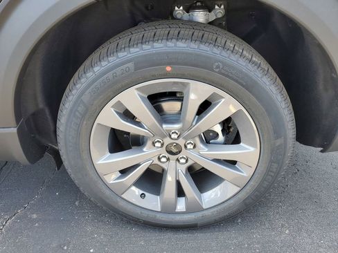 New 2026 Ford Explorer Active w/ Active Comfort Package AWD/4WD image 35