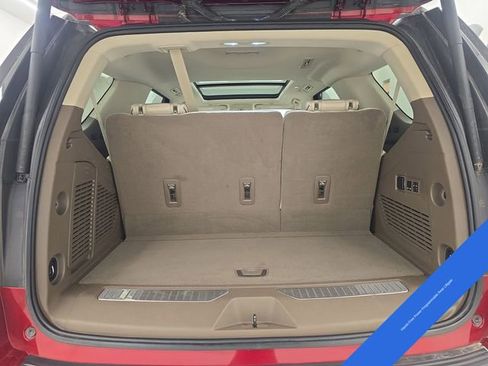 Used 2021 GMC Yukon Denali w/ LPO, Illumination Package AWD/4WD image 17