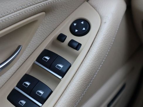 Used 2015 BMW 528i Sedan image 28