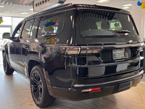 New 2026 Jeep Grand Wagoneer Summit w/ Premium Group III AWD/4WD image 5