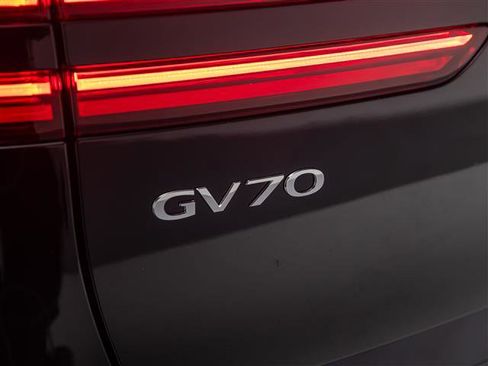 New 2026 Genesis GV70 2.5T AWD/4WD image 14