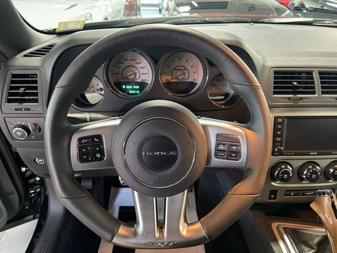 Used 2012 Dodge Challenger SRT8 RWD image 29