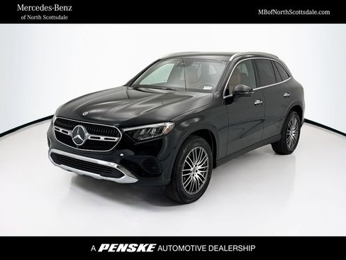 Certified 2026 Mercedes-Benz GLC 300 image 1