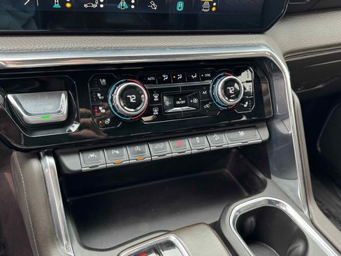 Used 2023 GMC Sierra 1500 Denali w/ Technology Package image 24