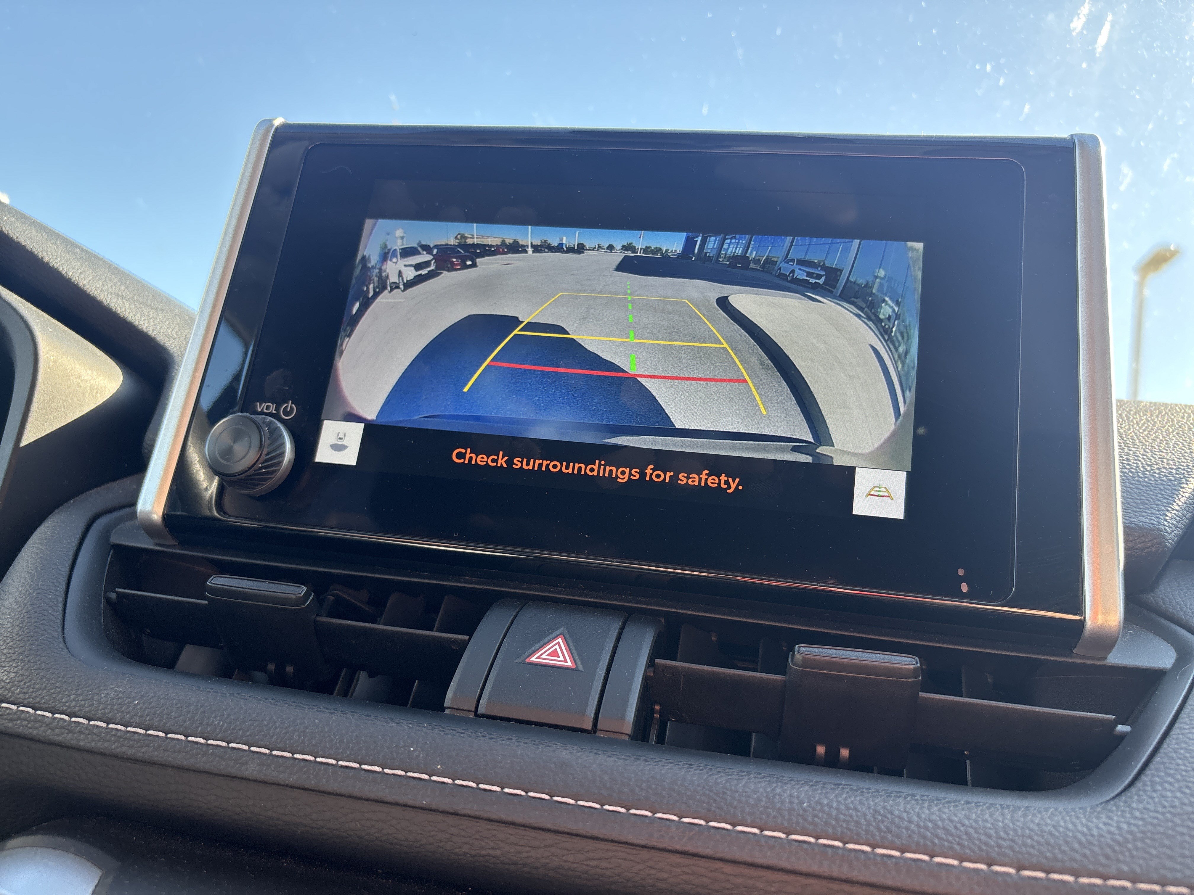 Used 2025 Toyota RAV4 XLE AWD/4WD image 14