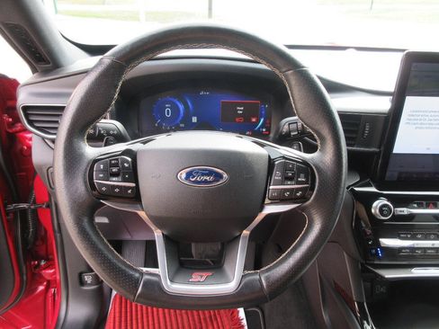 Used 2022 Ford Explorer ST w/ Equipment Group 401A AWD/4WD image 11