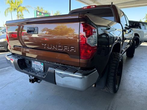 Used 2017 Toyota Tundra SR5 RWD image 10