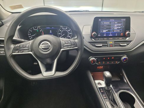 Used 2021 Nissan Altima 2.5 SV FWD image 22